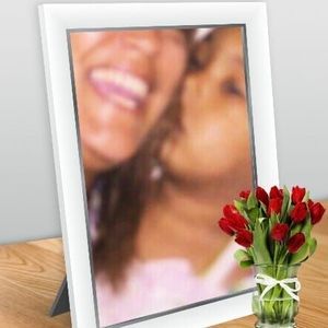 Meet your Posher, Monique